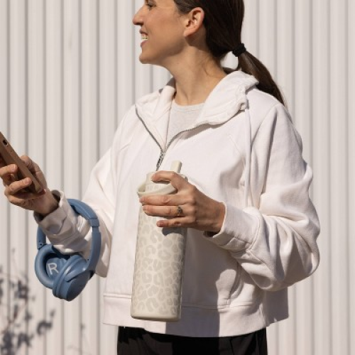 Simple Modern 34oz Mesa Leopard Water Bottle Cream missing straw