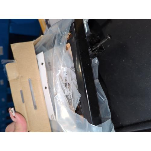 Insignia™ - Fixed TV Wall Mount for Most 19 - 43 TVs - Black