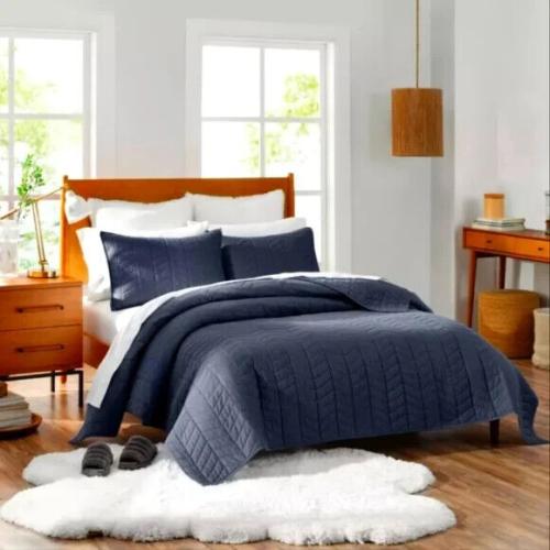 UGG Dawn 3-Piece Full/Queen Quilt Set in Charcoal