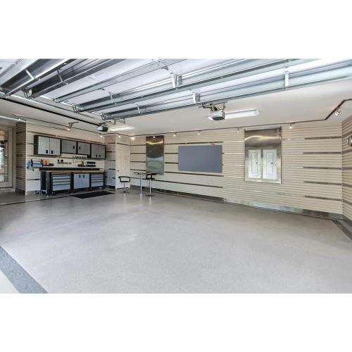 Lithonia Lighting 4 ft. 4000/5000/6000 Lumens Integrated LED Triac Dimming White Wraparound Light, Switchable Color Temperature (Dent; see the picture)