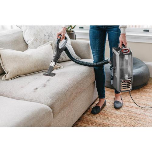 DuoClean Powered Lift-Away Speed Vacuum ‼️has stains and dust‼️and may come with missing pieces ‼️