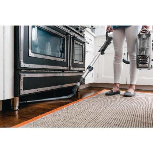 DuoClean Powered Lift-Away Speed Vacuum ‼️has stains and dust‼️and may come with missing pieces ‼️