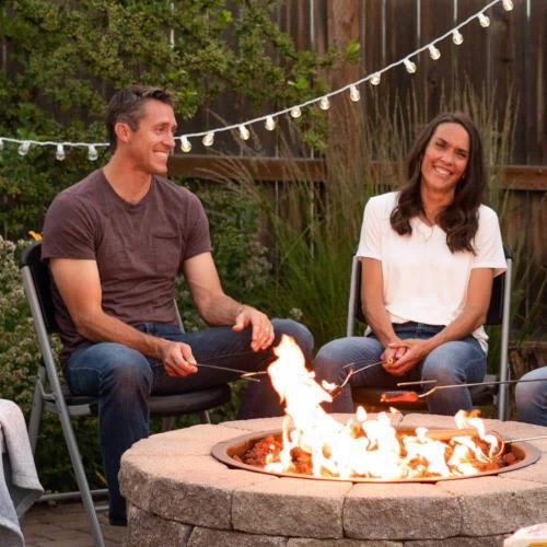 Set of 4 Black Plastic Seat Outdoor Safe Folding Chair (Set of 4)