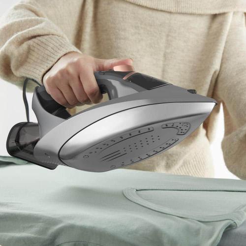 Conair Glide Lite Professional 1700-Watt Fabric Steaming Iron